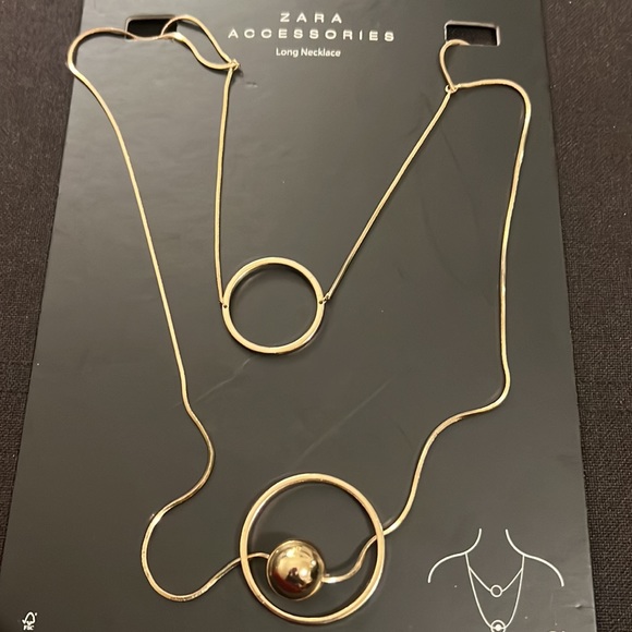Zara  Long Gold Tone Circular Detail Necklace - NWT - Picture 5 of 9